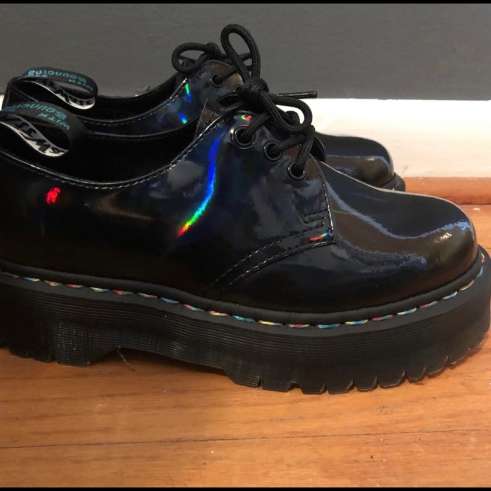 Doc marten platform rainbow